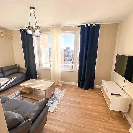 Skyline View 2Br Apartment Tiranë Ngoại thất bức ảnh
