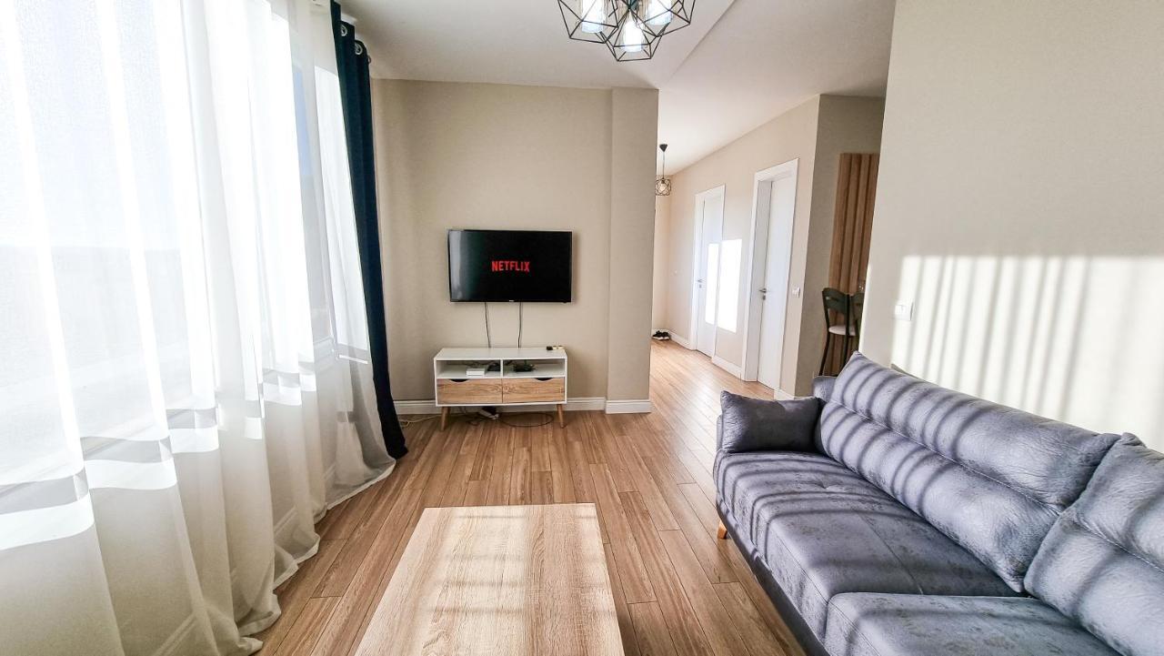 Skyline View 2Br Apartment Tiranë Ngoại thất bức ảnh